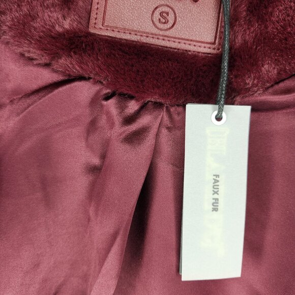 NWT!!!  Blank NYC NWT faux fur coat Size SMALL - Picture 2 of 7